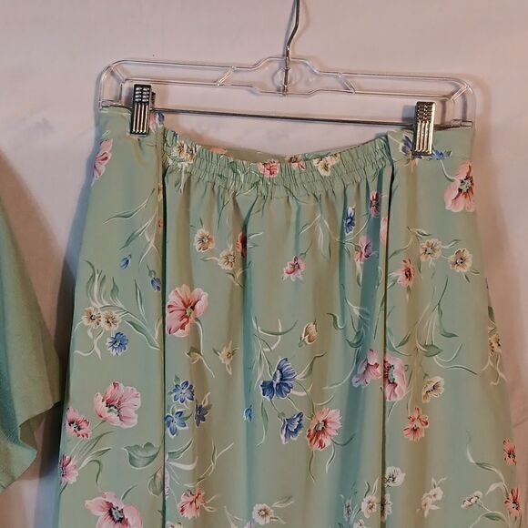 Alfred Dunner Coordinating Skirt Set 2pc. - Picture 7 of 11